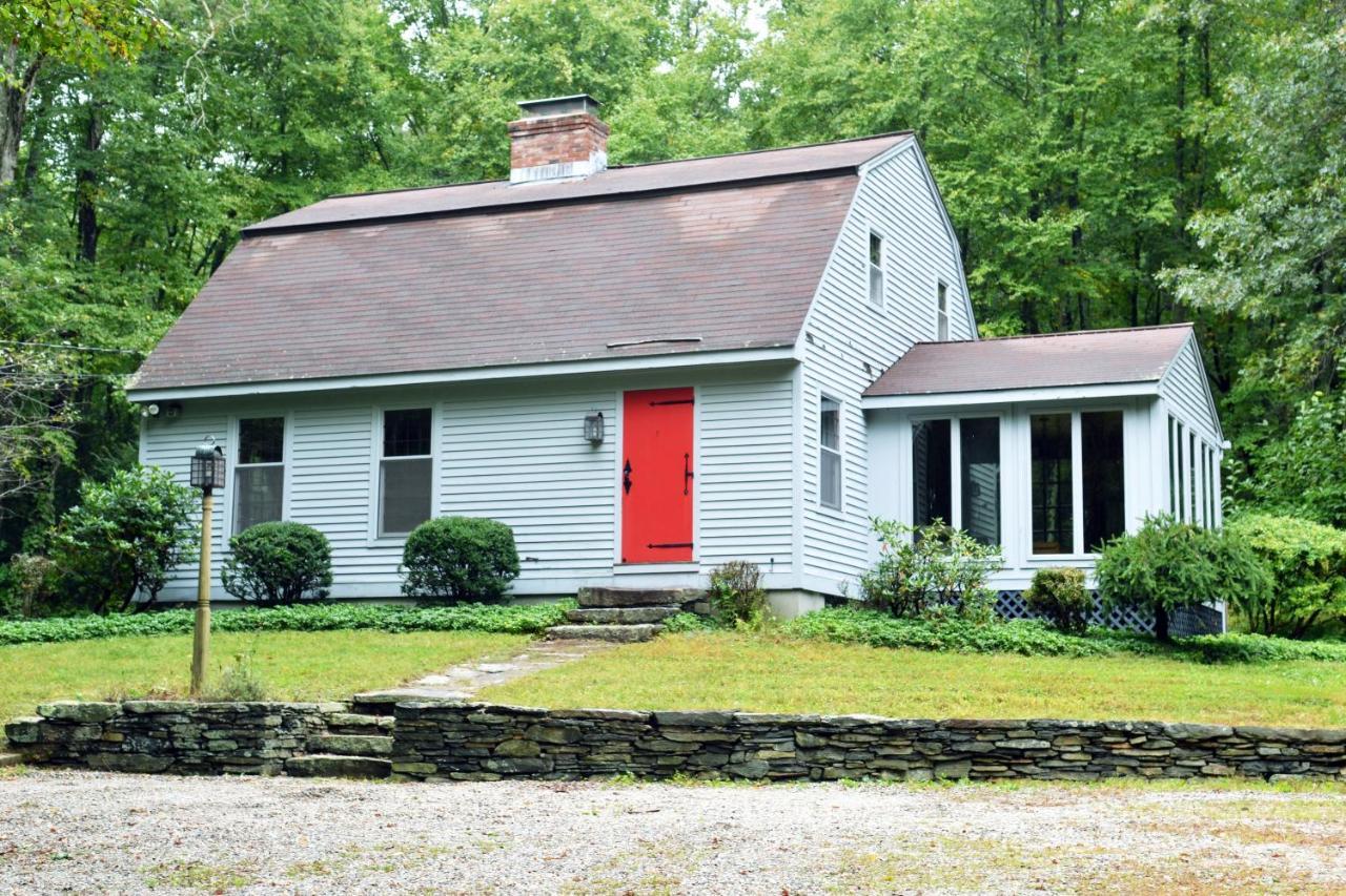 Woodstock Sustainable Farms Exterior photo